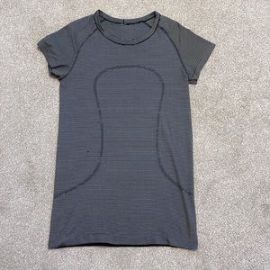 Lululemon swiftly tech